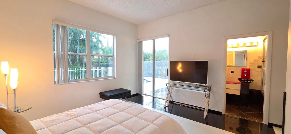 Residence photo 28