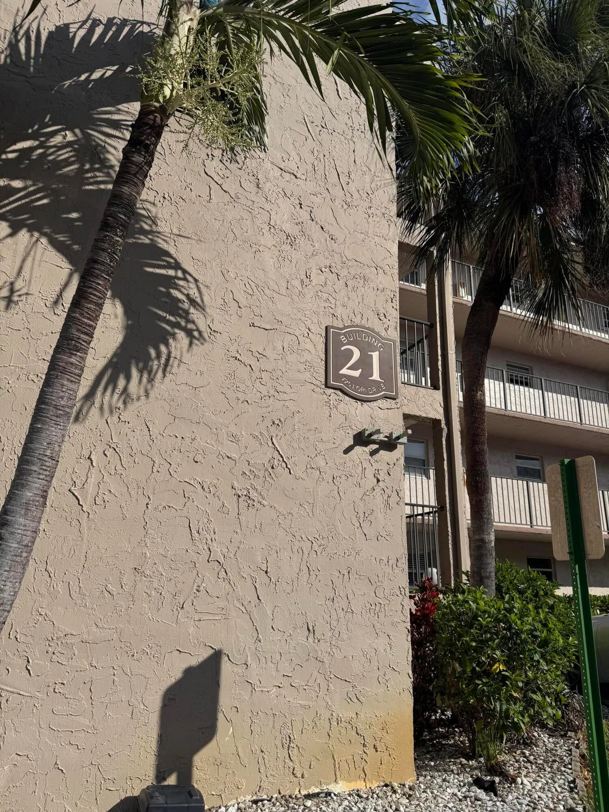 Unit 107 photo 4