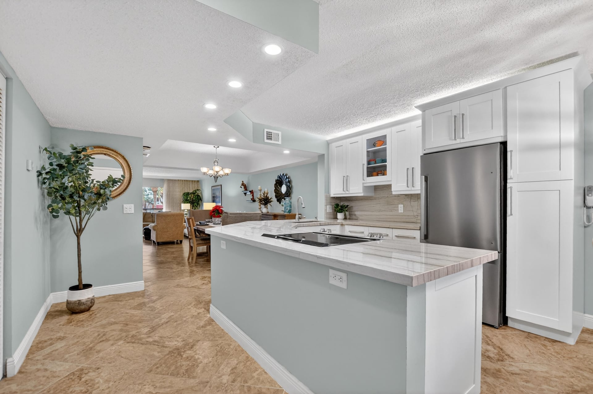 Unit 205 photo 10