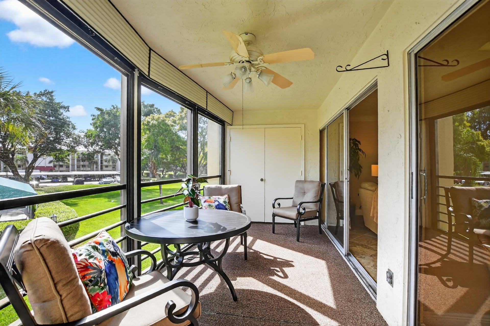 Unit 205 photo 22