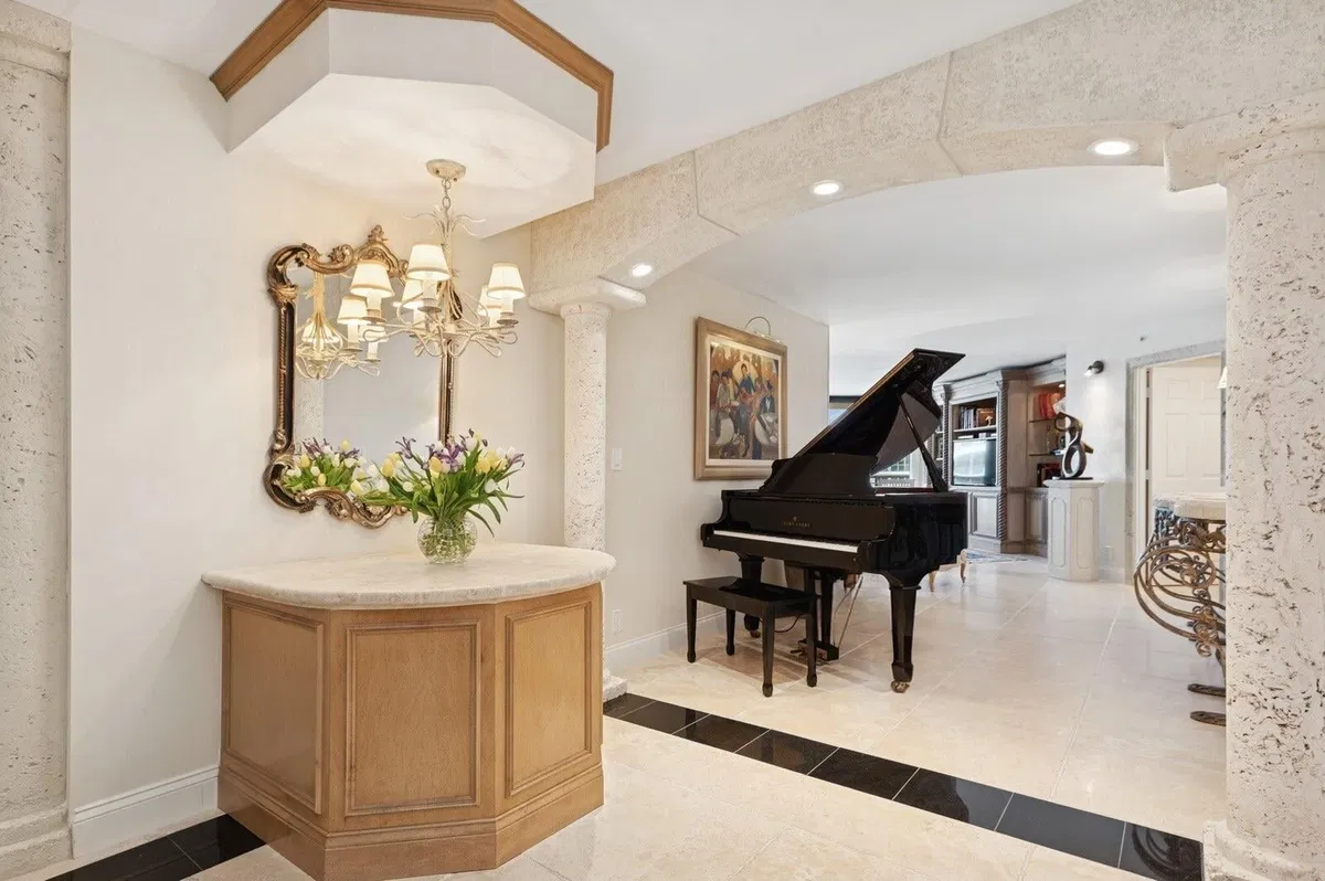 Tiara Singer Island Unit 23 A photo 4