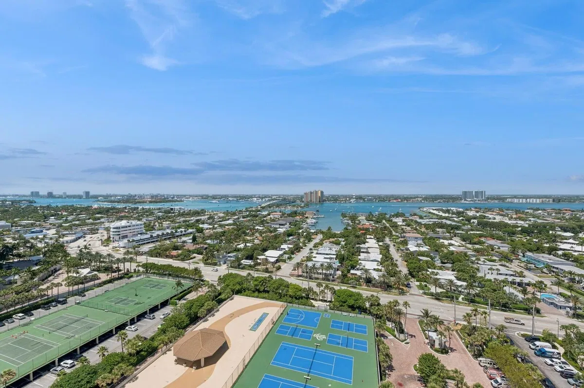 Tiara Singer Island Unit 23 A photo 10