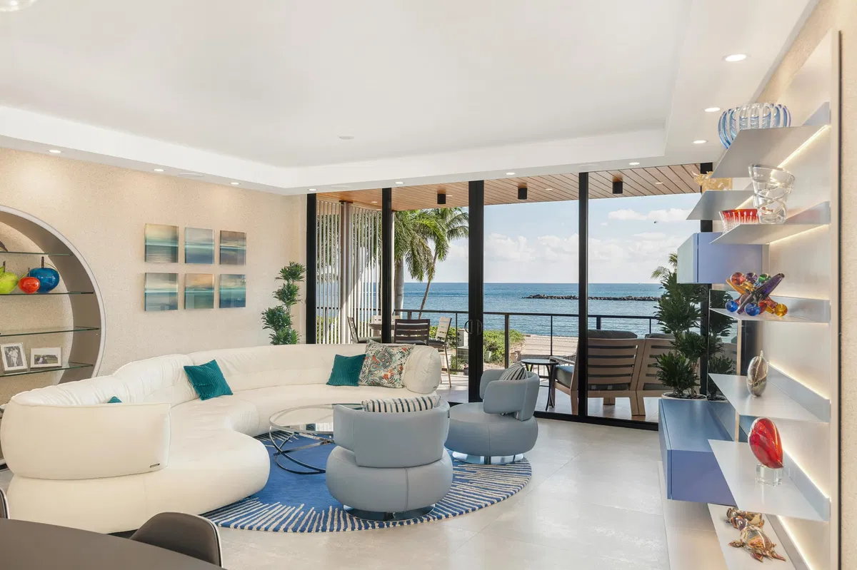 Singer Island Unit 202 photo 4