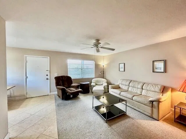 Residence photo 7