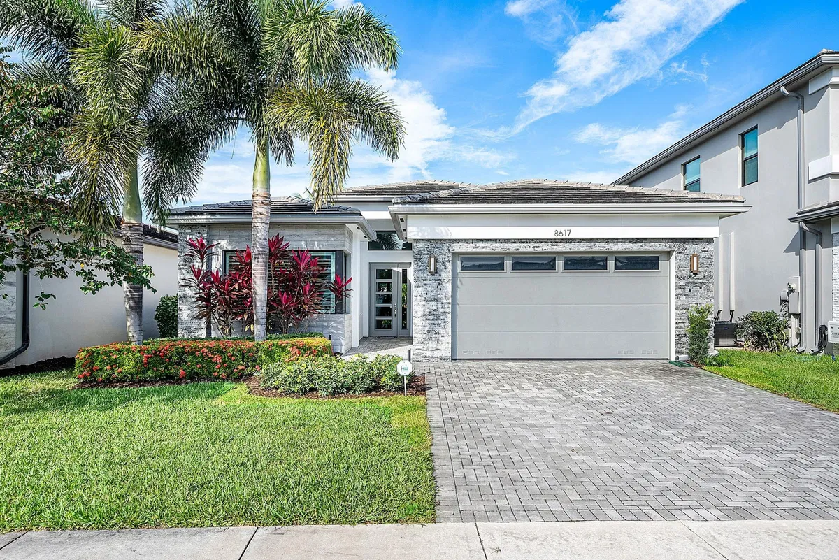 Boca Bridges Residence