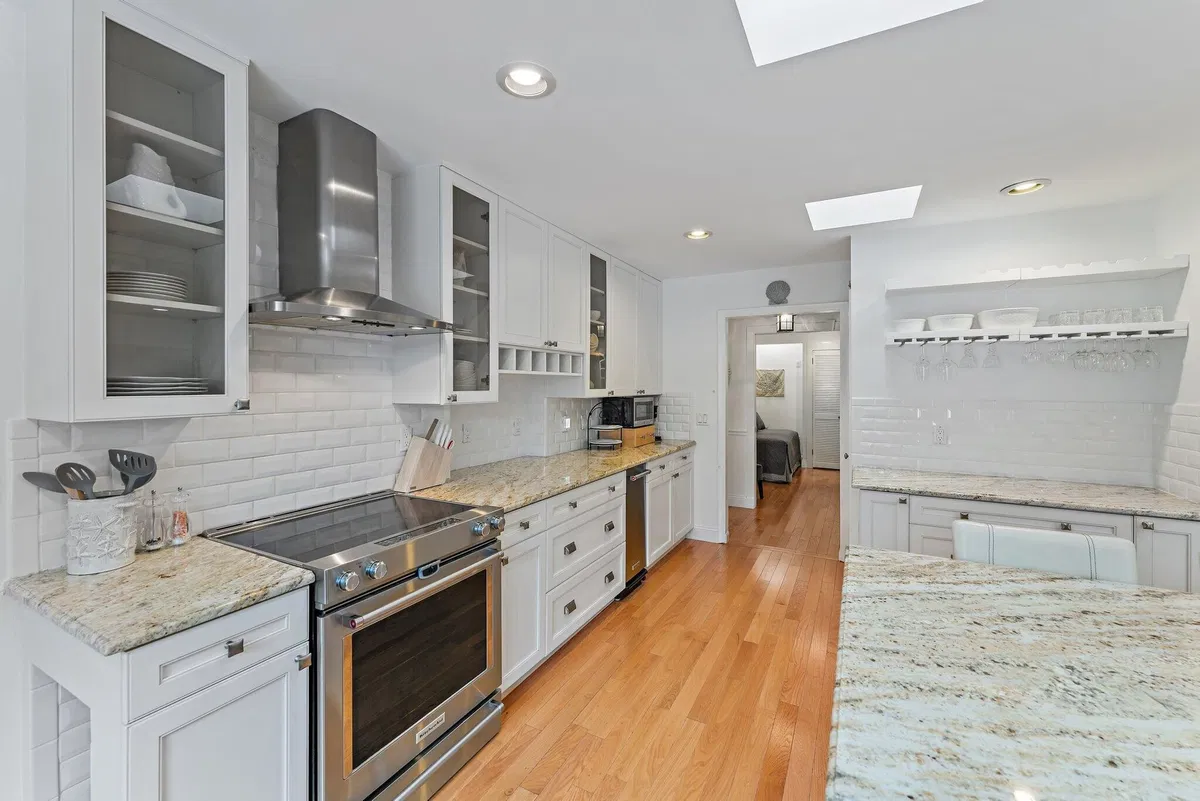  Residence photo 22