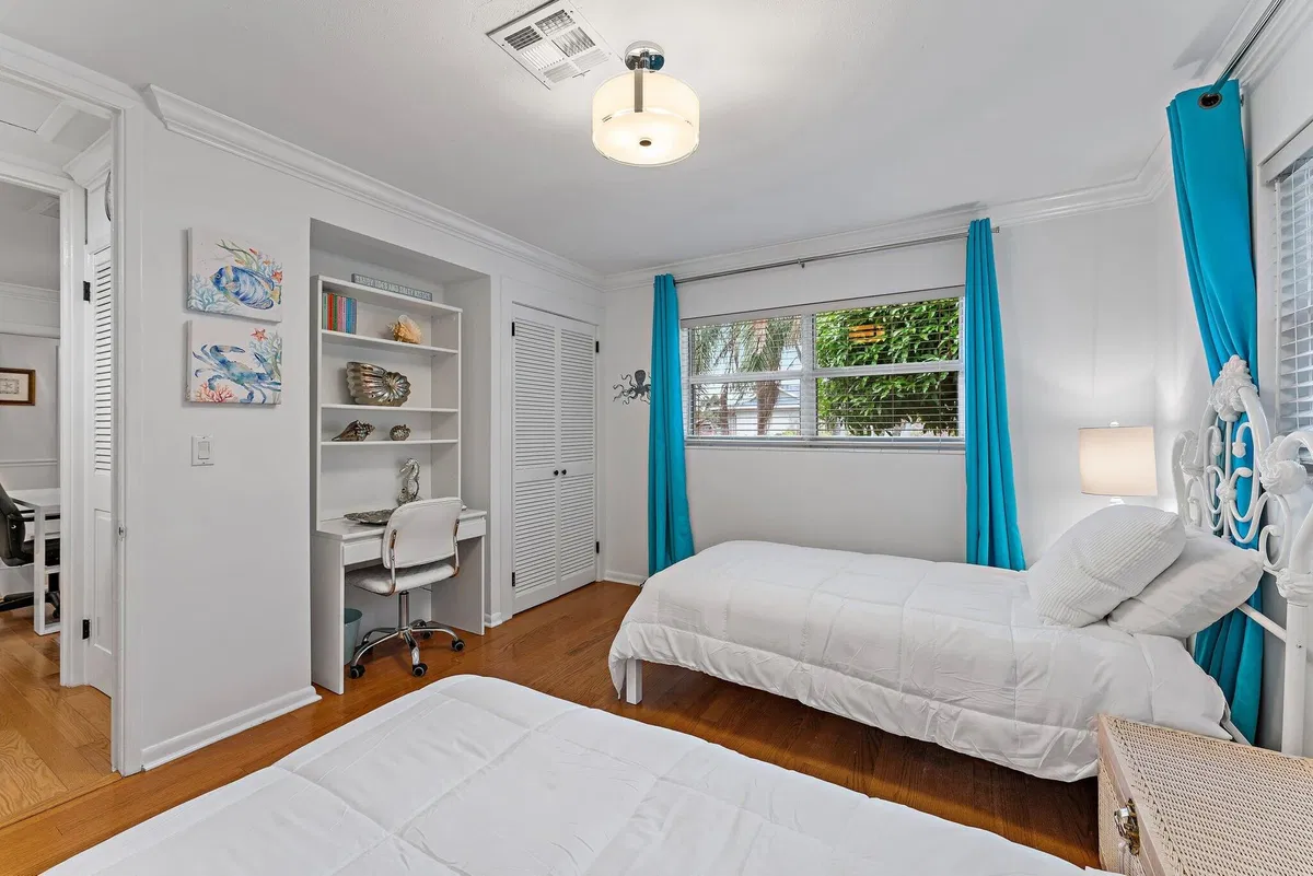  Residence photo 43