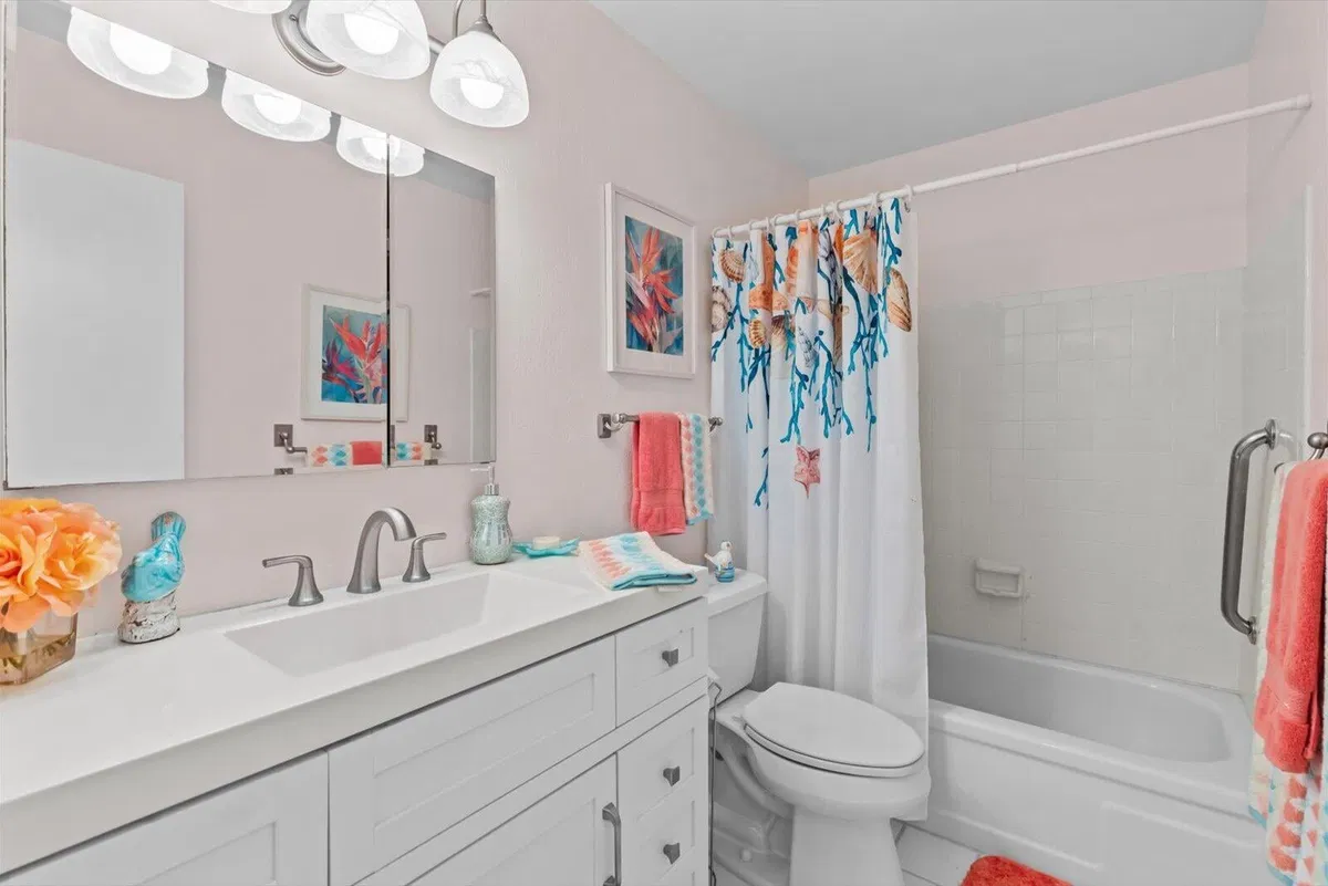  Unit 130-9 photo 16
