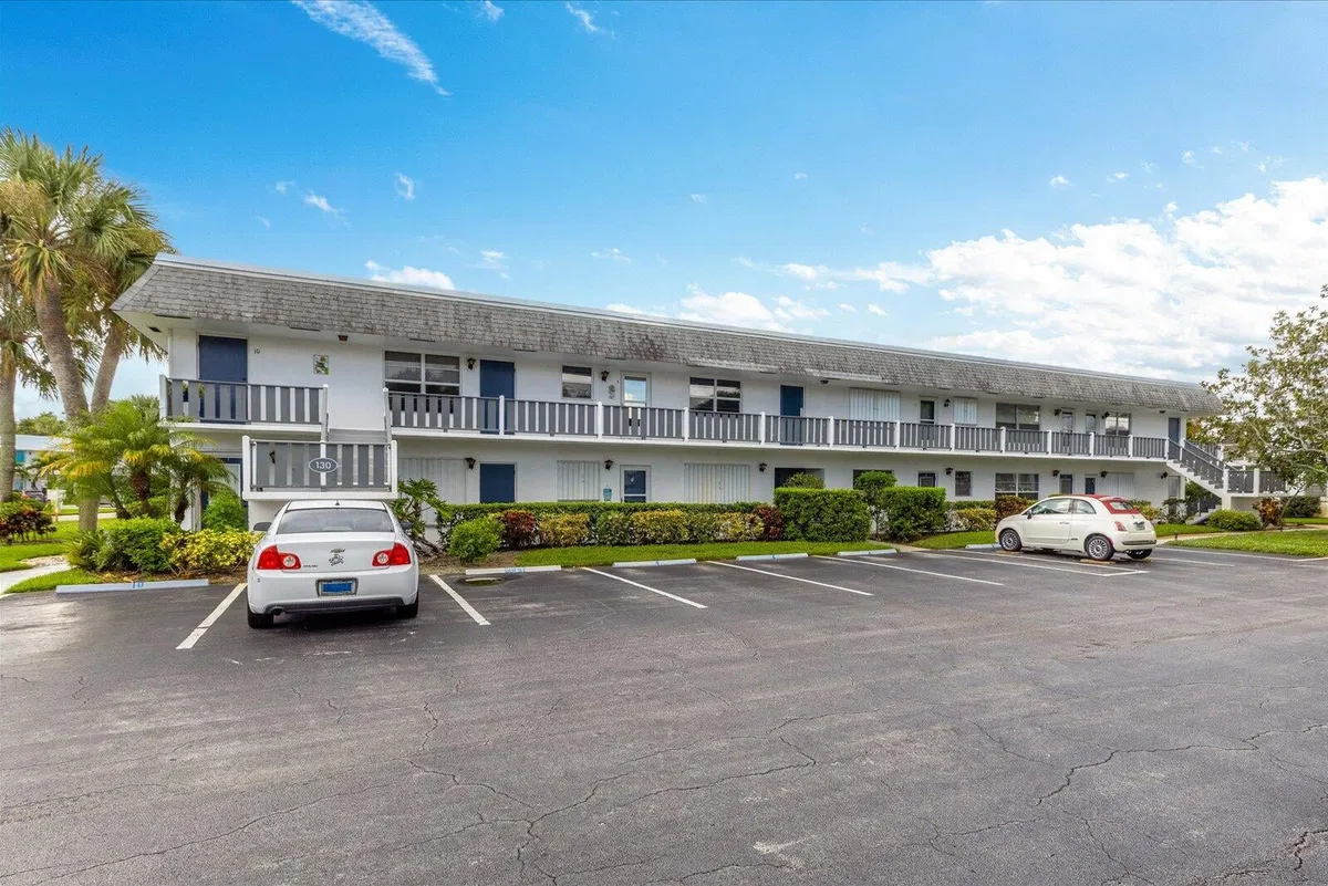  Unit 130-9 photo 22
