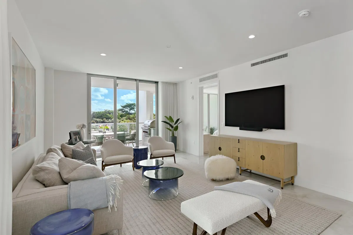 Royal Palm Residences Boca Raton Unit 403 photo 10