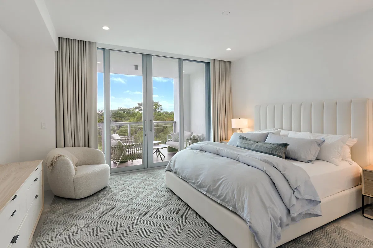 Royal Palm Residences Boca Raton Unit 403 photo 16