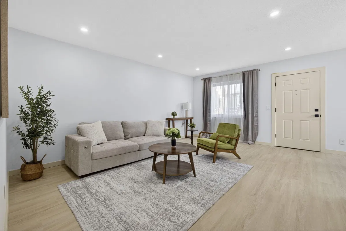  Residence photo 10