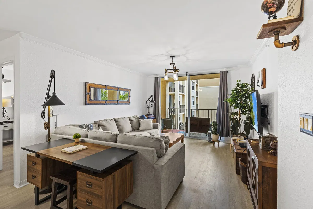 Flagler Pointe Unit 721 photo 10