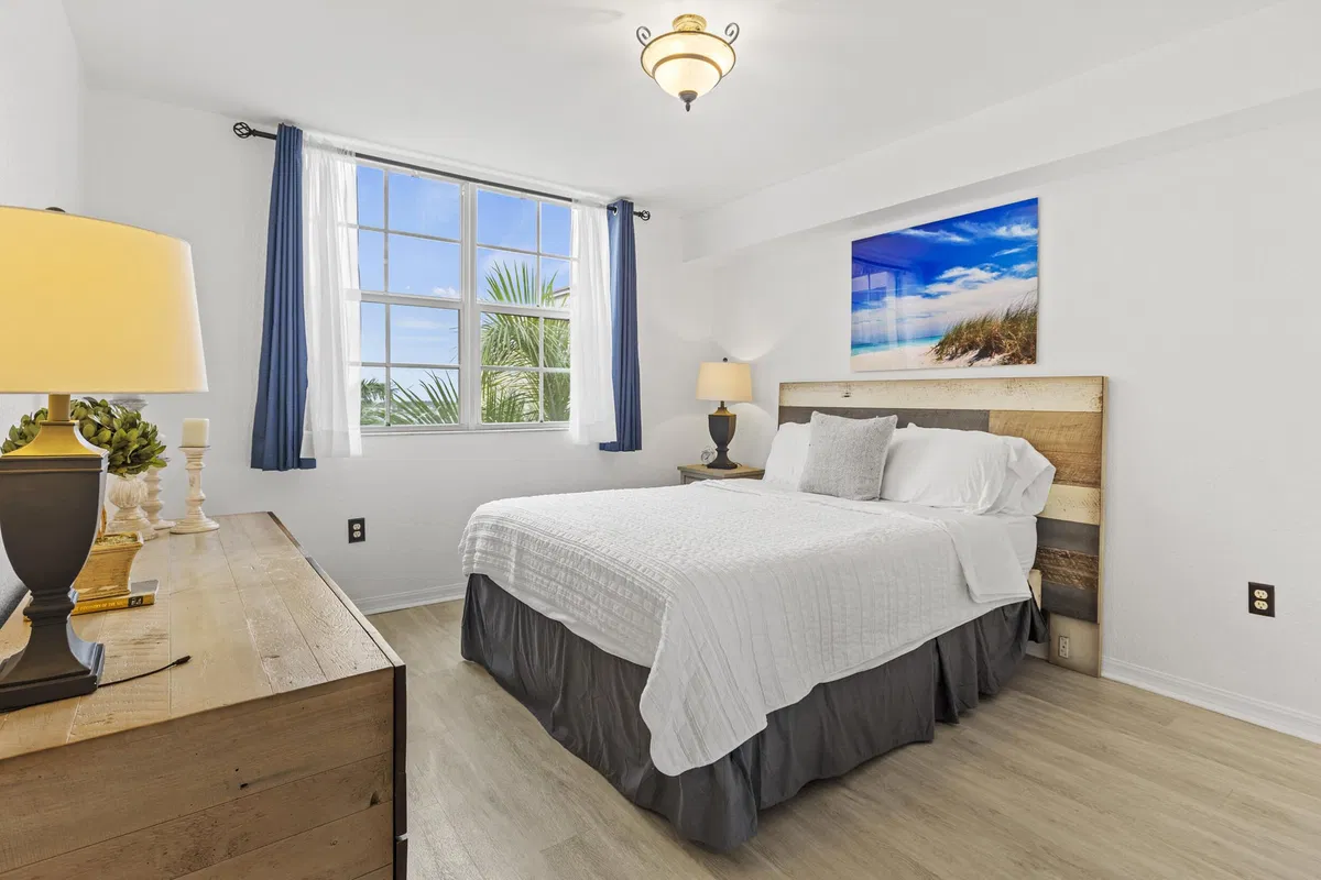 Flagler Pointe Unit 721 photo 22