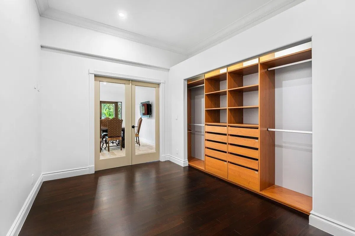 Residence photo 22