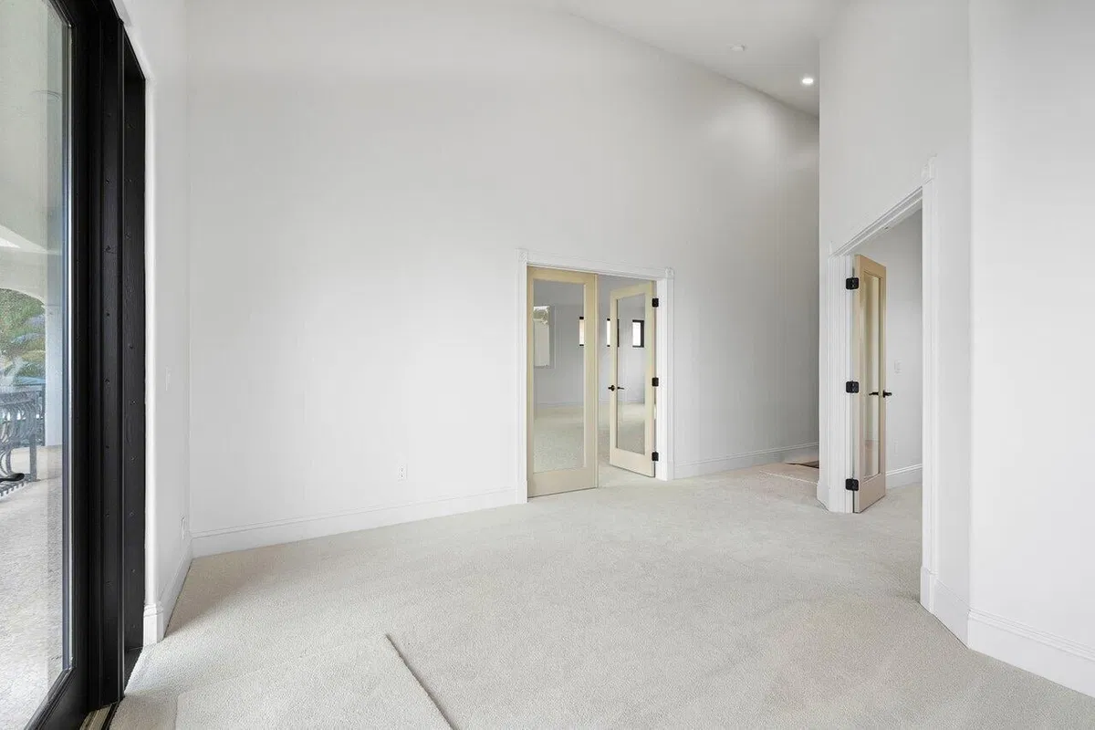 Residence photo 28