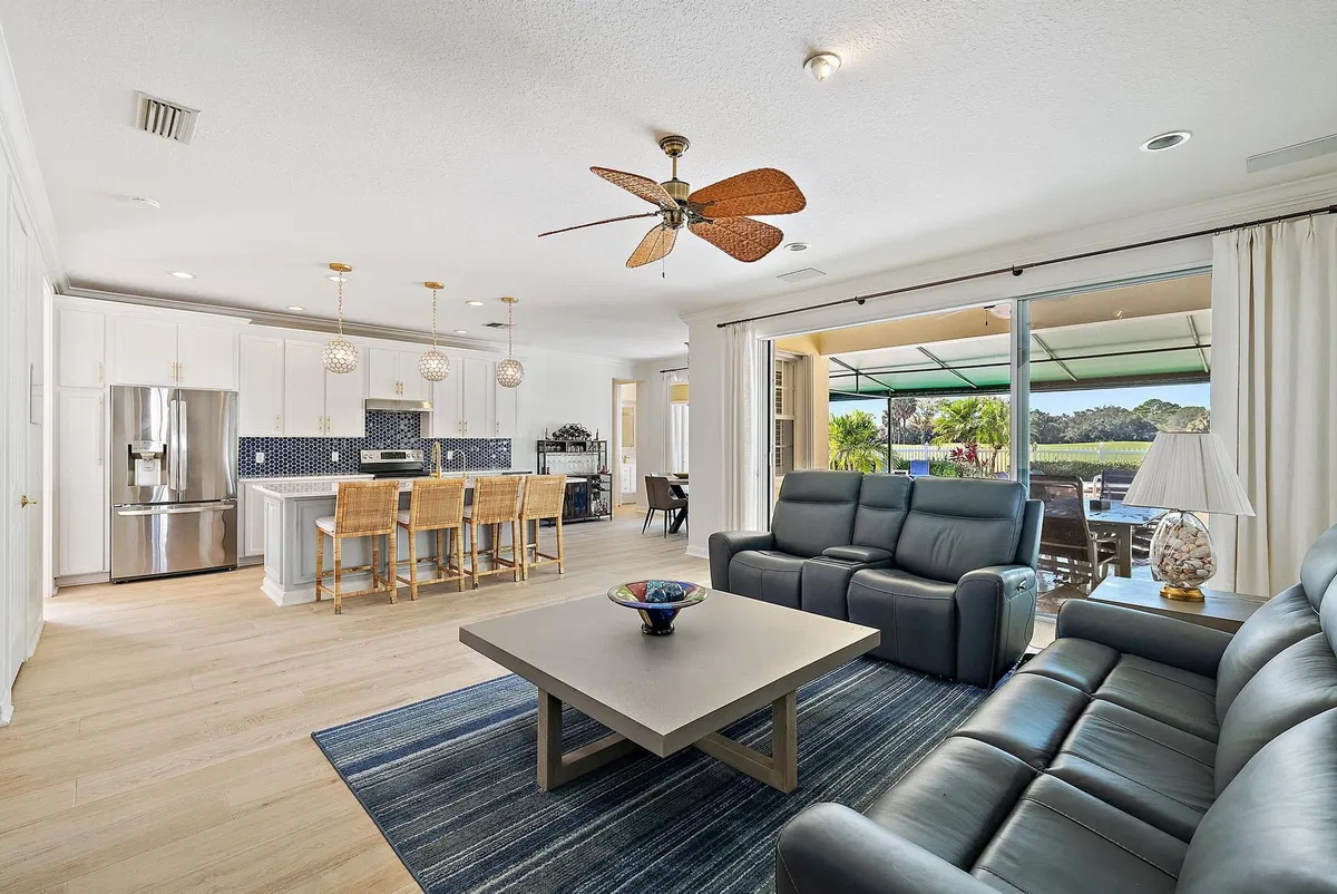 Island at Abacoa Residence photo 7
