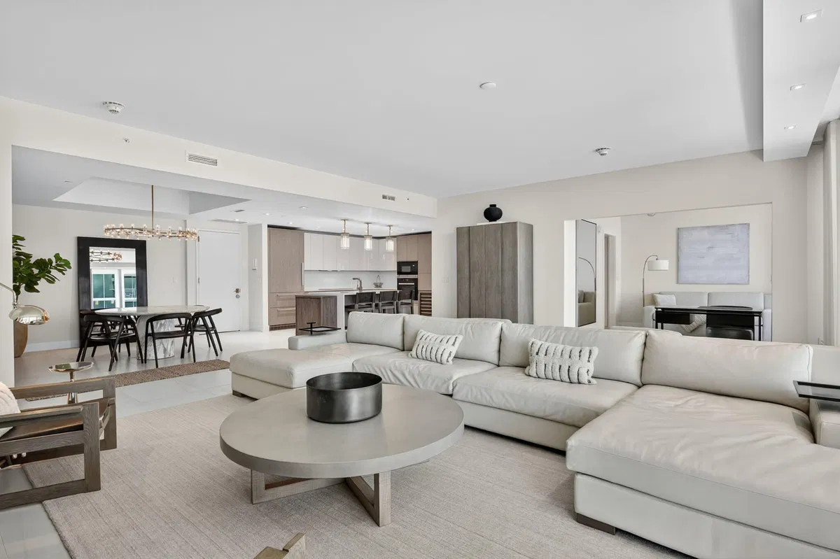 Amrit Ocean Resort & Residences Unit 1103p photo 4