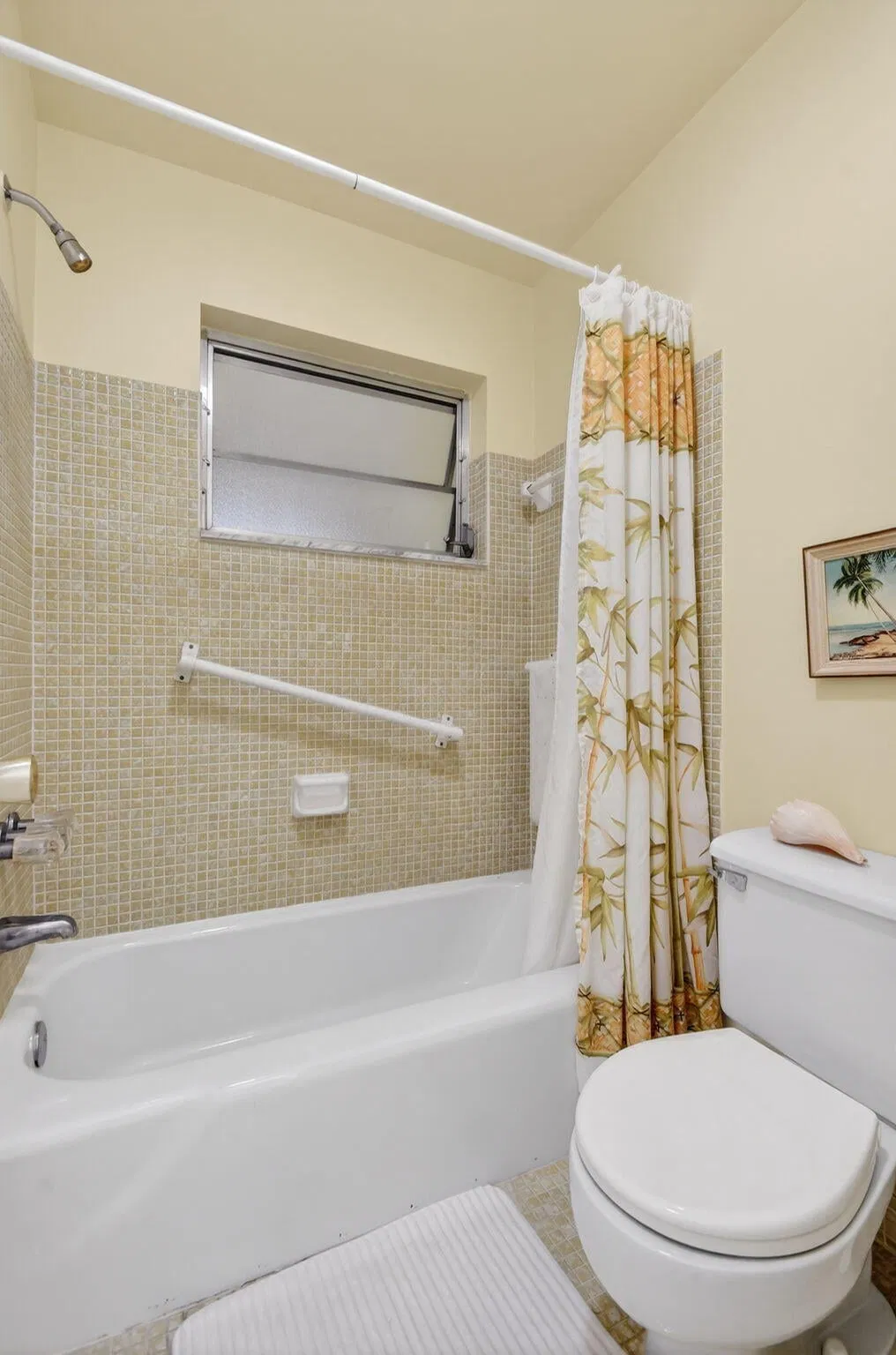 Unit C photo 28