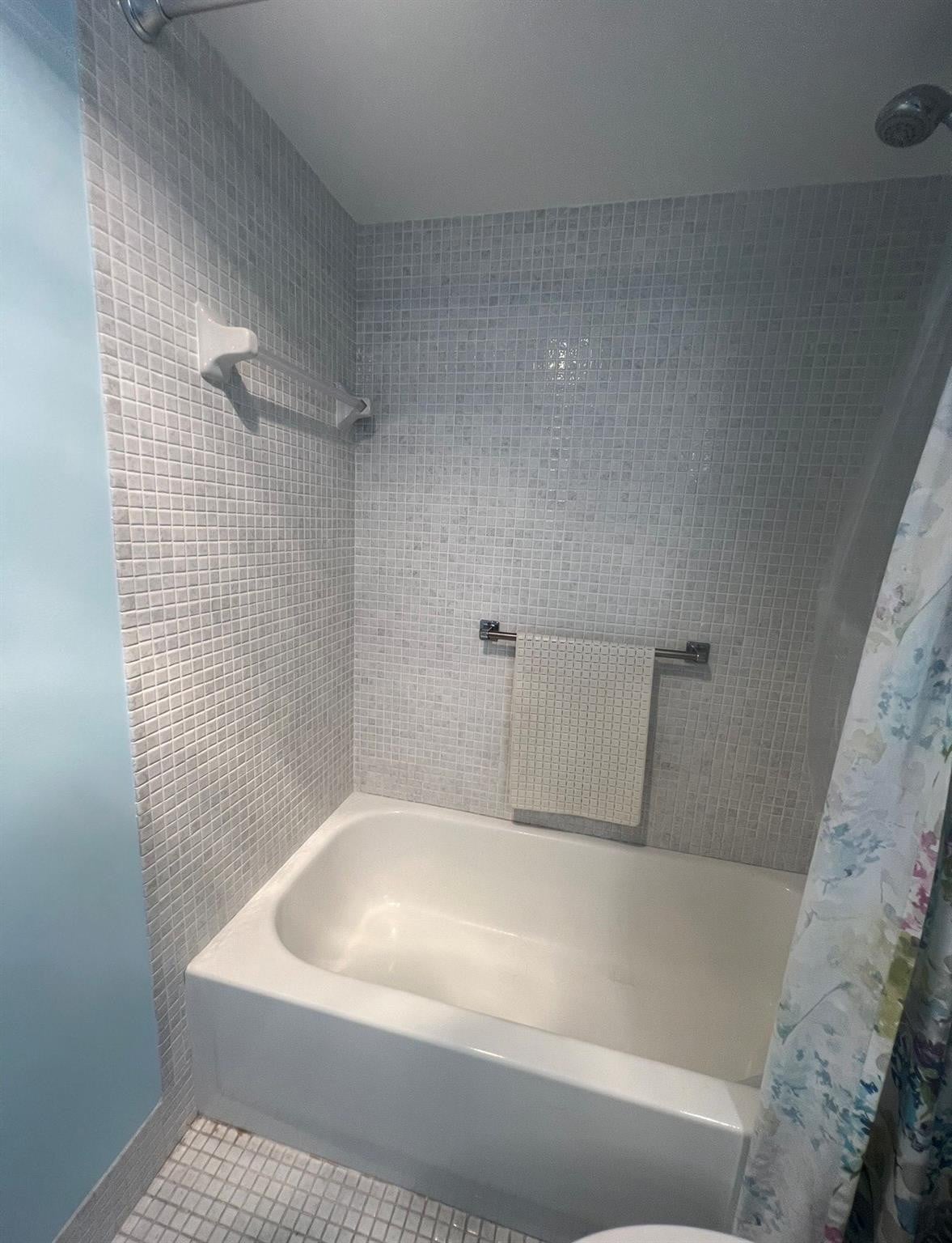 Unit 3050 photo 13