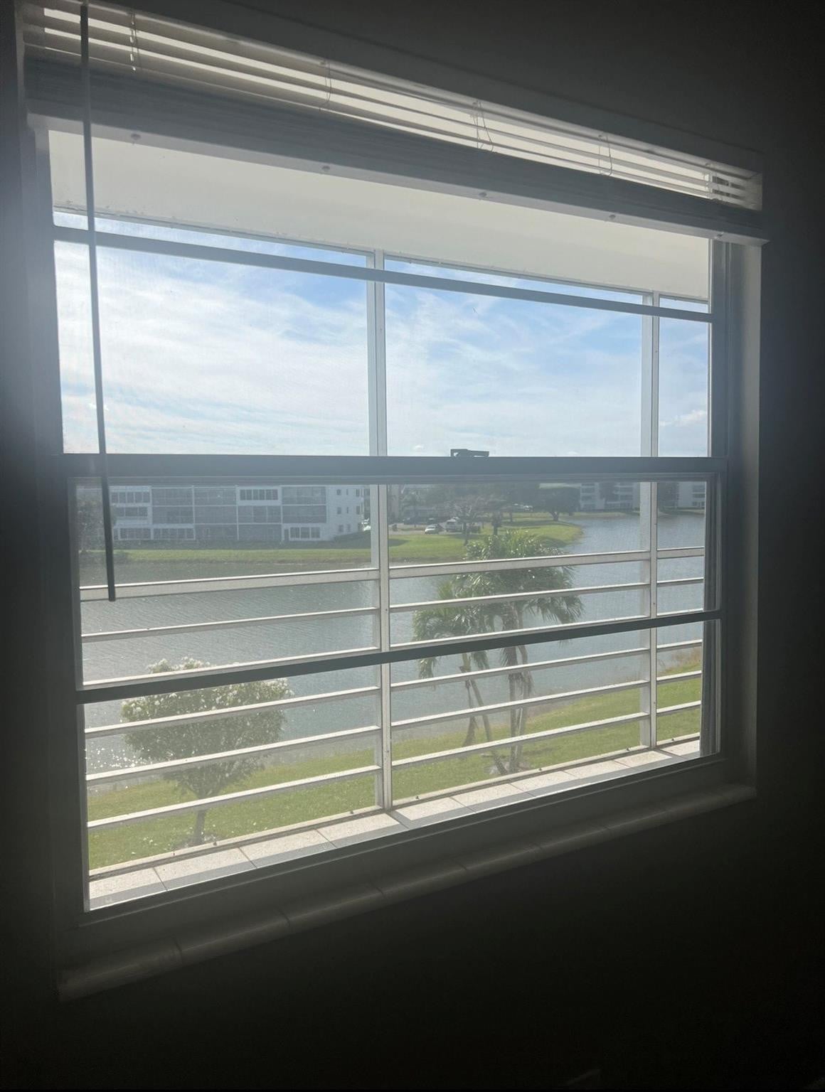 Unit 3050 photo 16