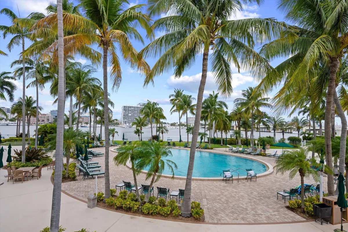 Palm Beach Towers, Palm Beach Unit 514a photo 31