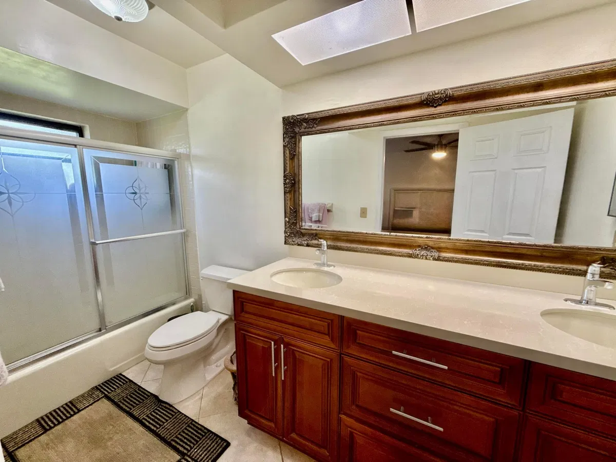 Residence photo 10
