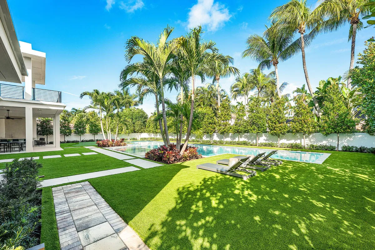 Royal Palm Yacht and Country Club Residence photo 31