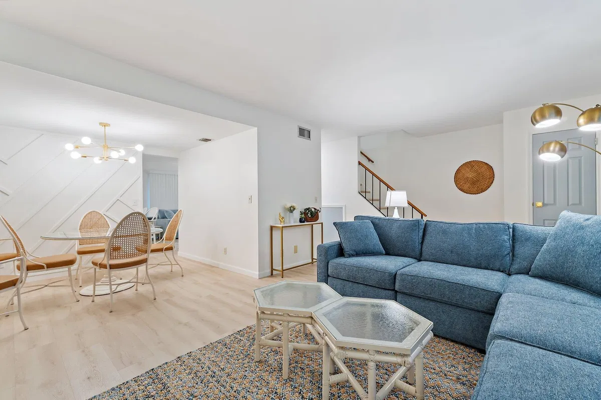 Residence photo 4