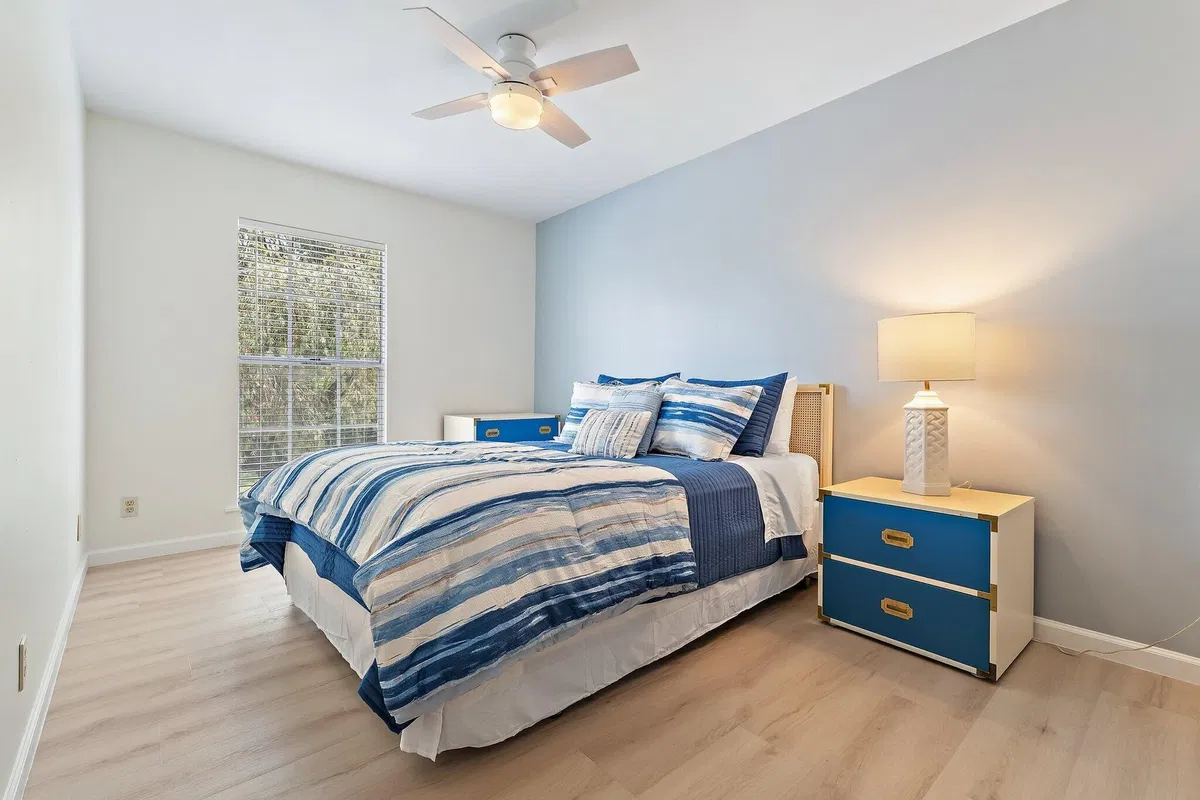 Residence photo 25