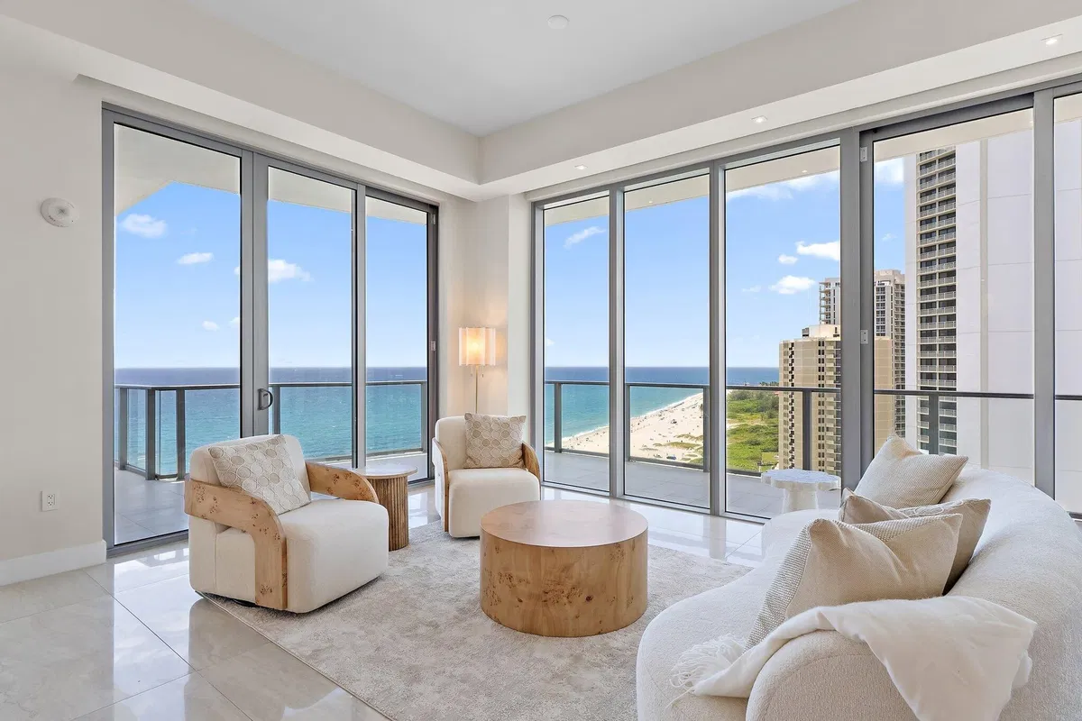 Amrit Ocean Resort & Residences Unit H1804 photo 7