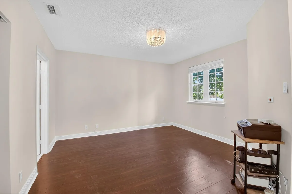 Palm Trail Delray Beach Residence photo 28
