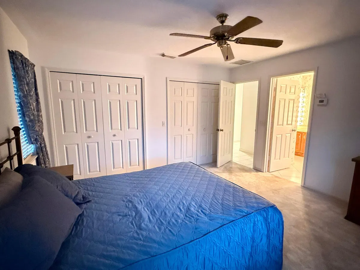 Residence photo 19