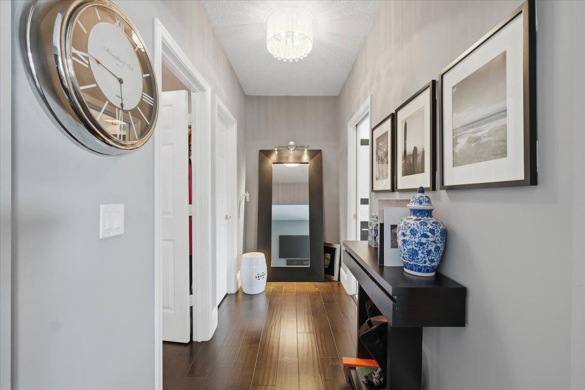 Residence photo 25