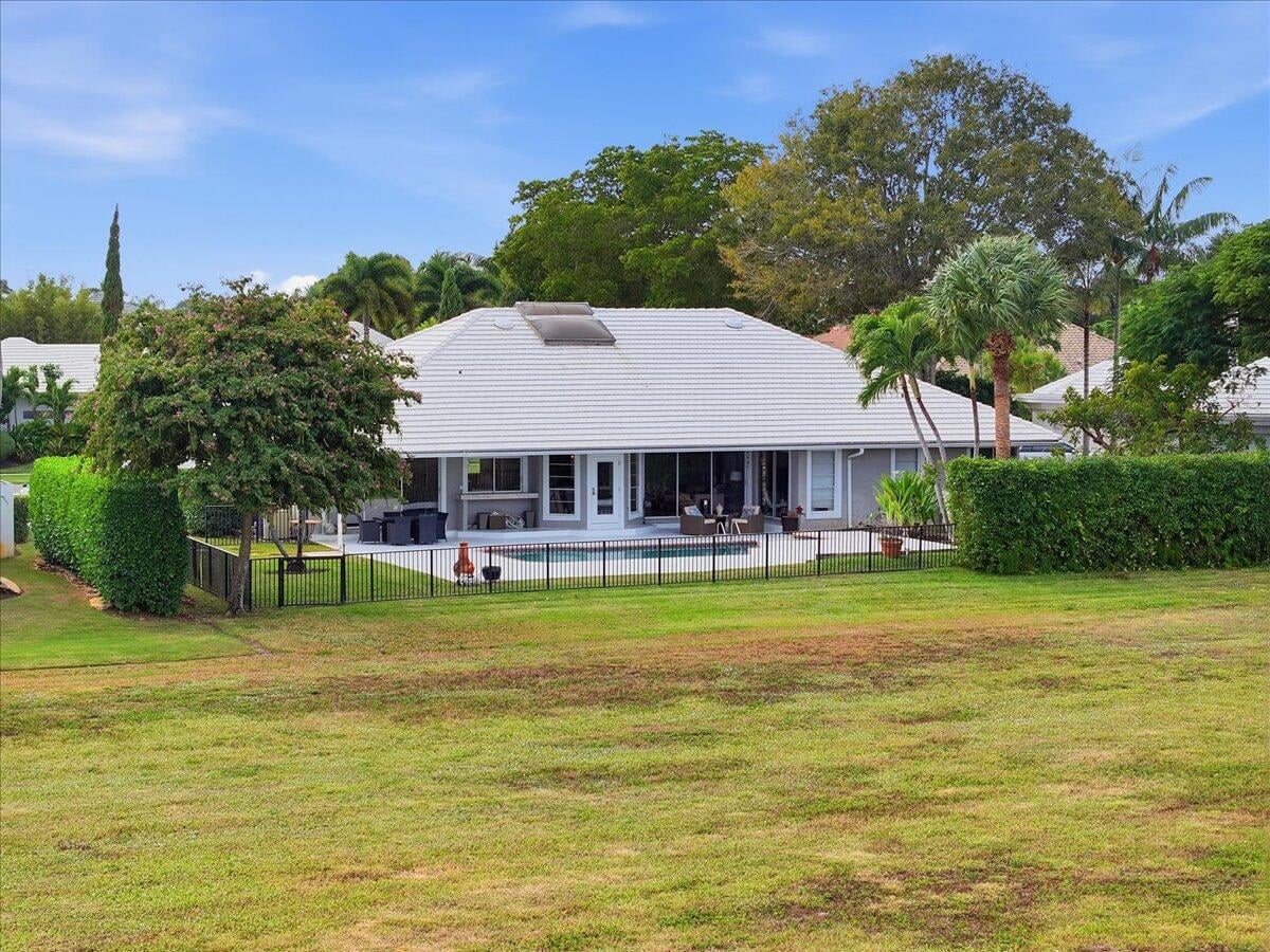 Residence photo 43