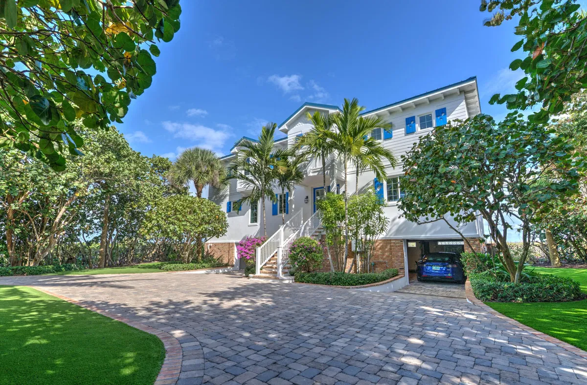 Residence photo 4