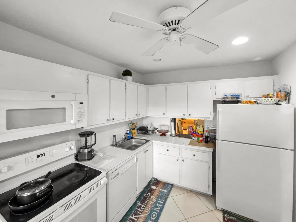 Unit 35b photo 4