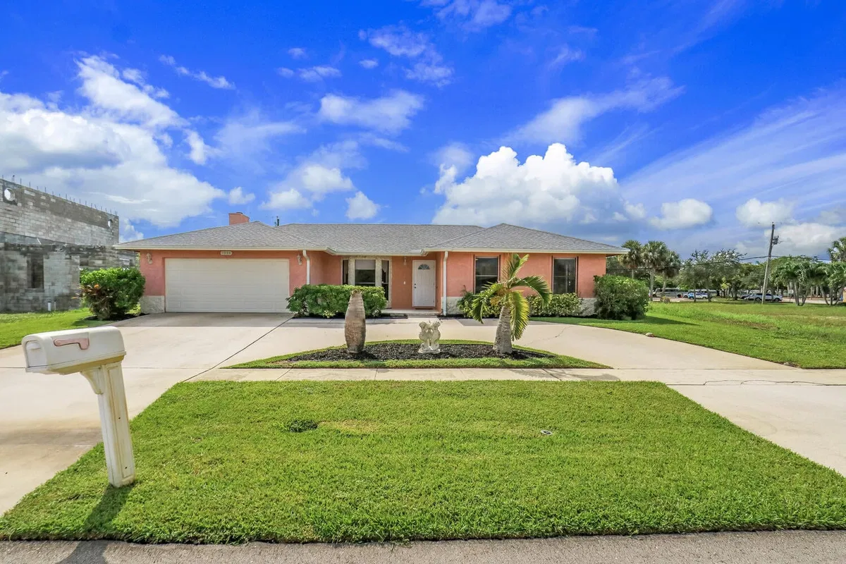 West Palm Beach Residence