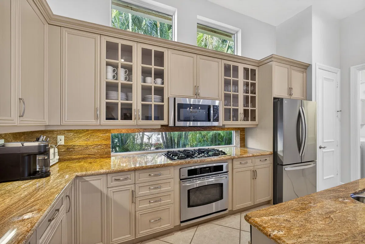 Mirasol Country Club Residence photo 31