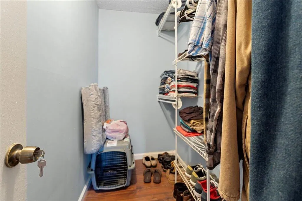 Unit 120a photo 10