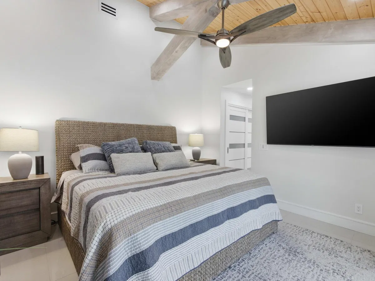 Residence photo 22