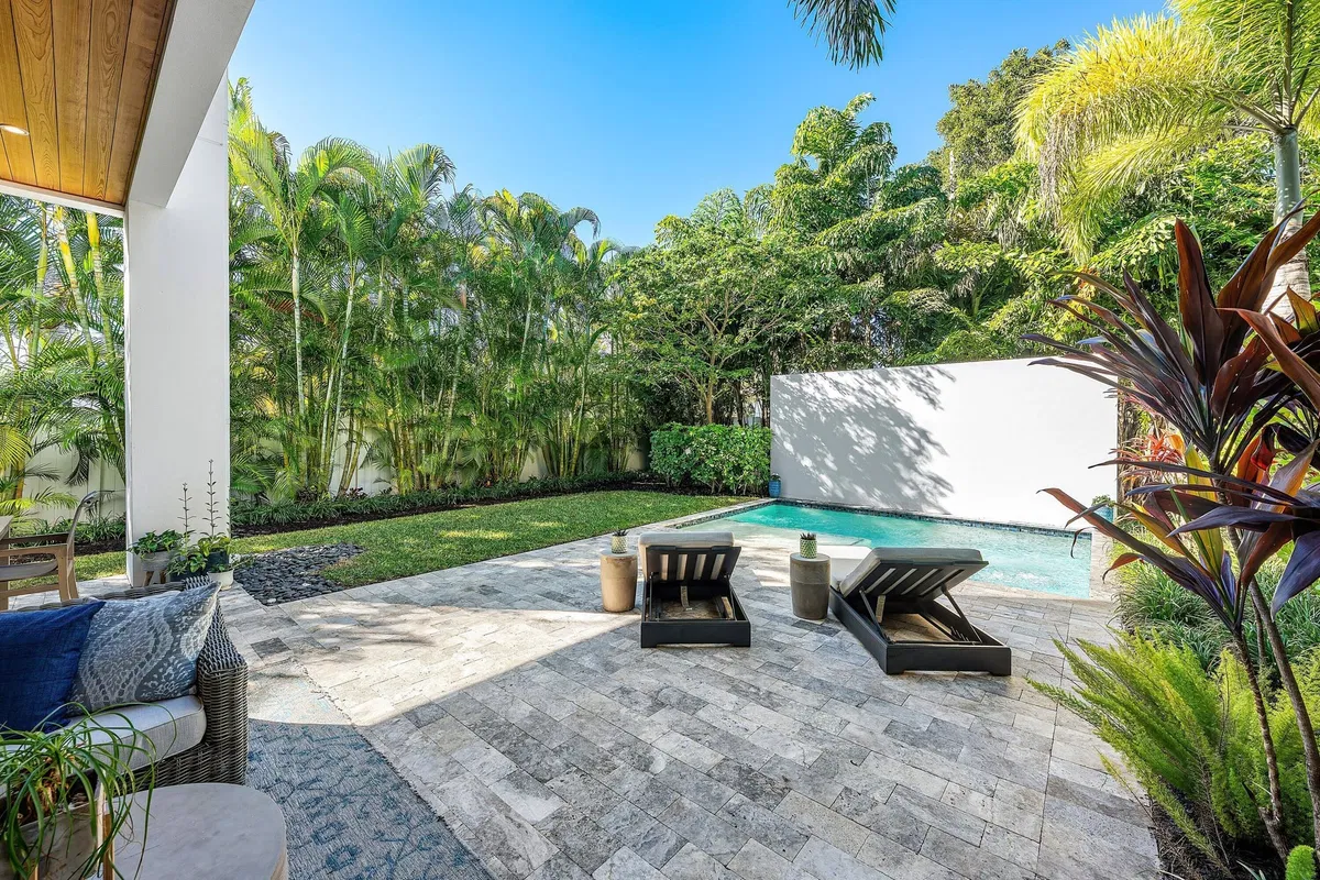 Palm Trail Delray Beach Residence photo 37