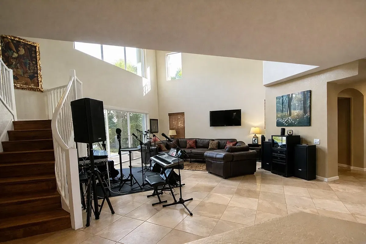 Residence photo 4