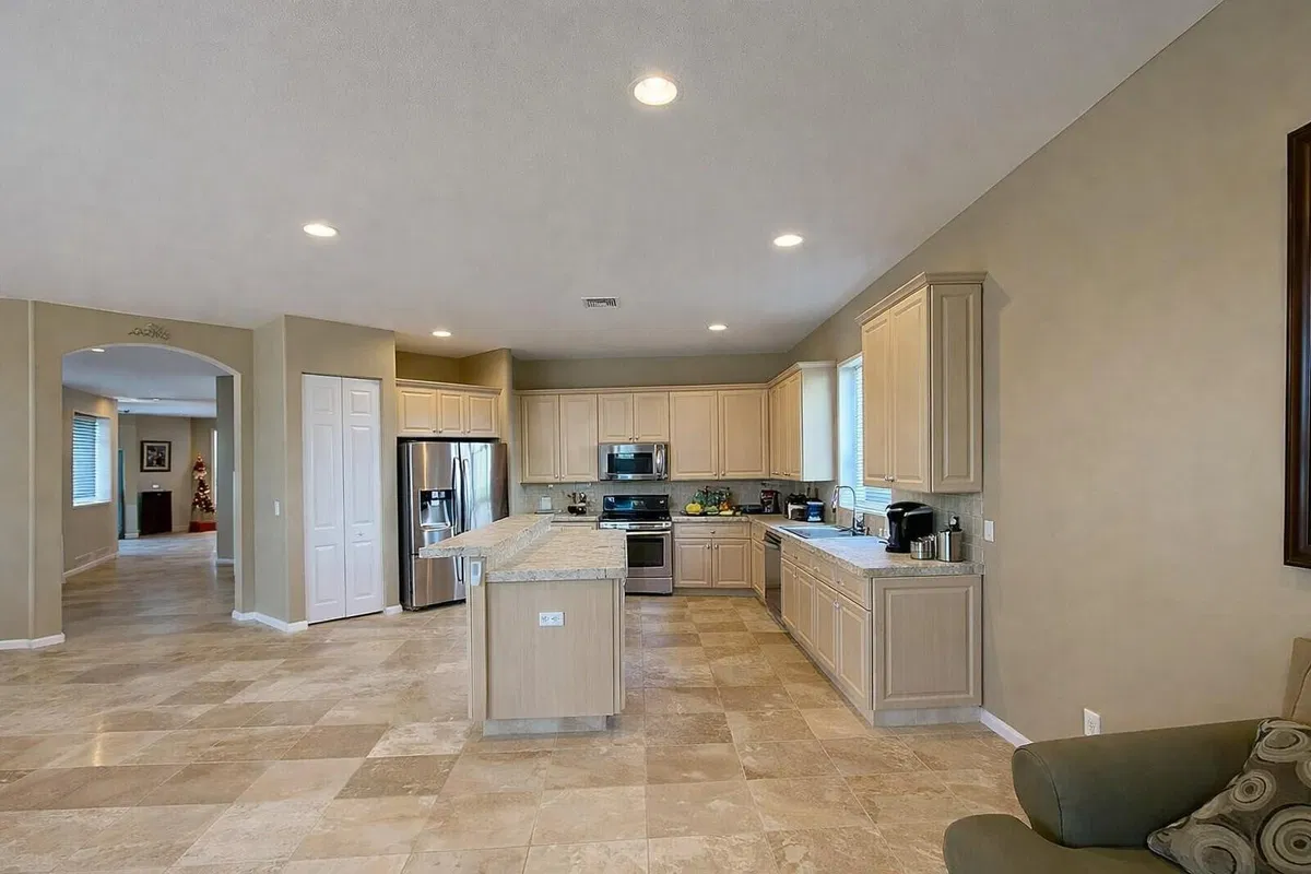Residence photo 10