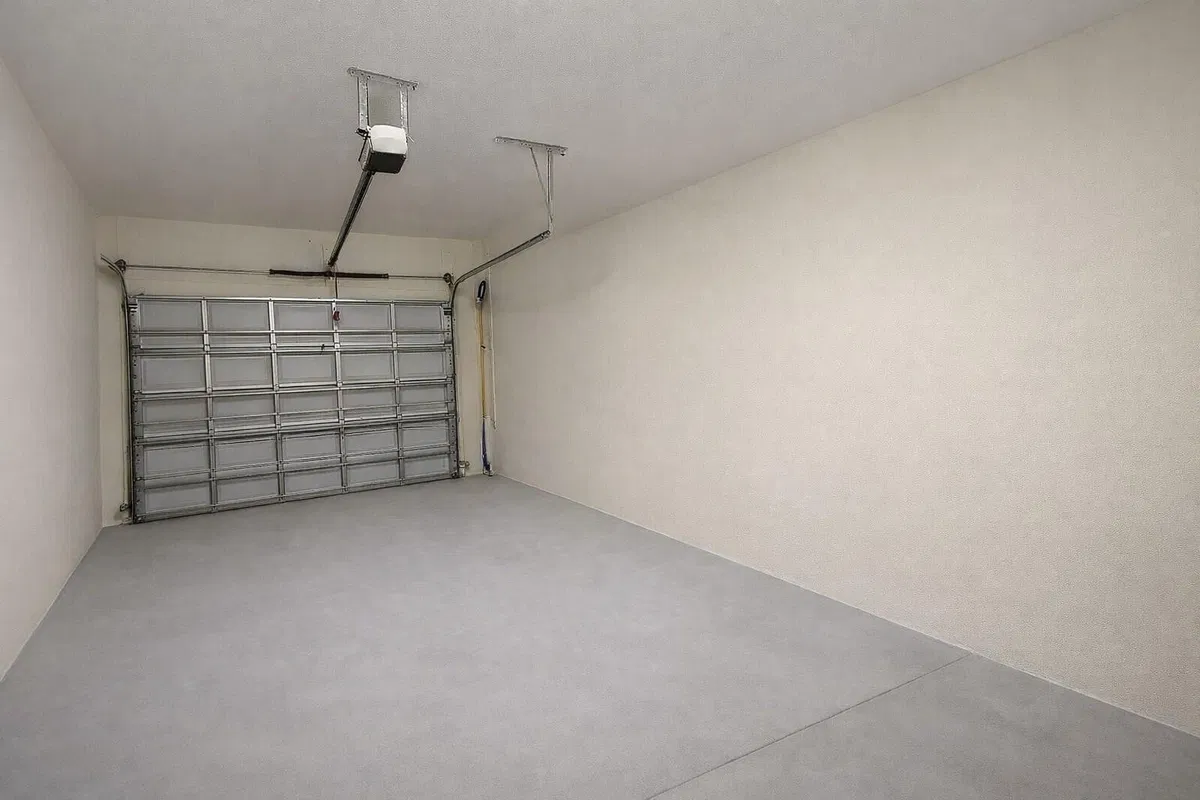 Residence photo 43
