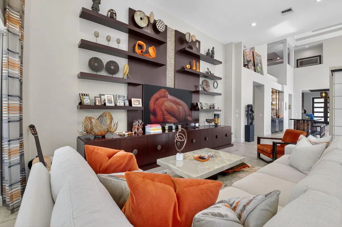 Woodfield Country Club Residence photo 16