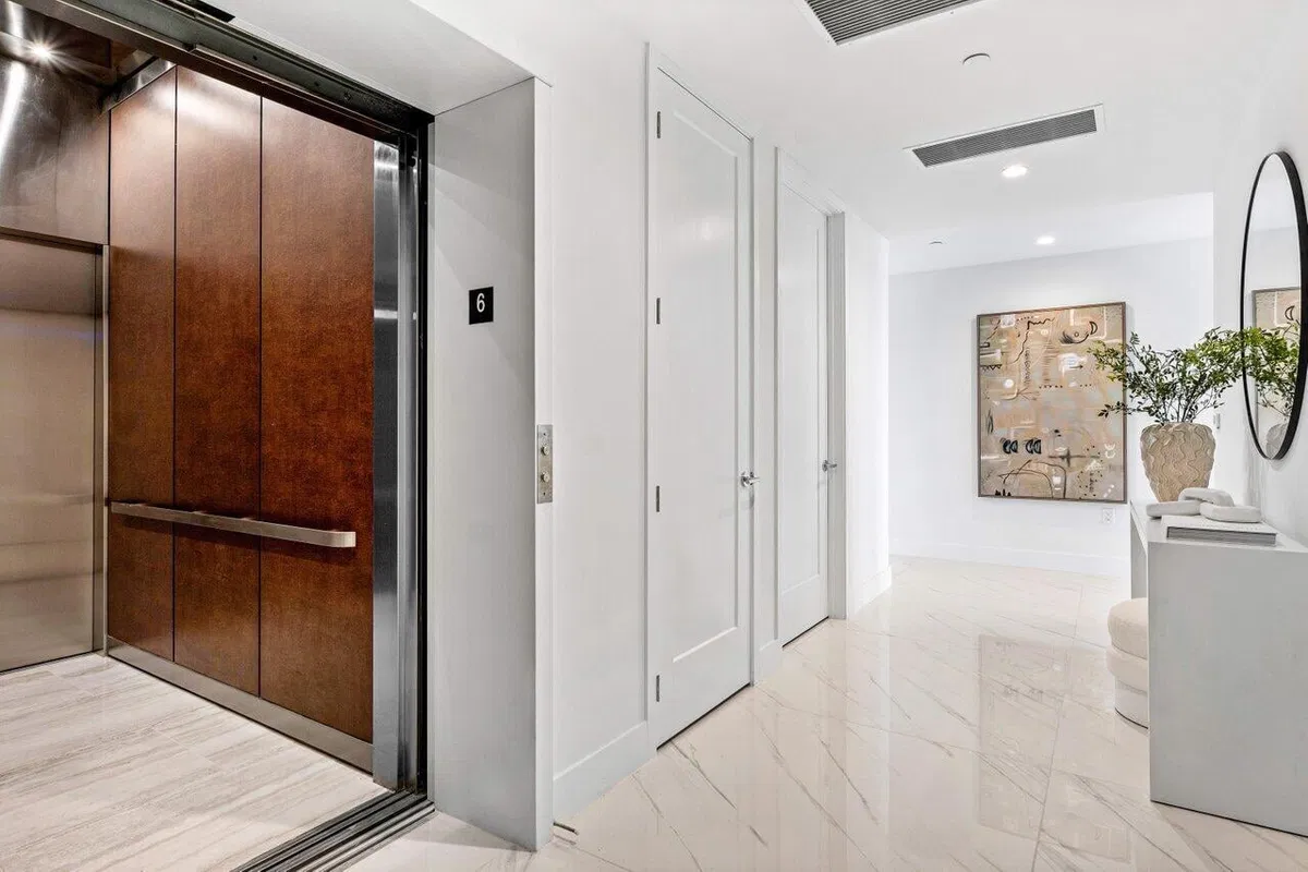 Royal Palm Residences Boca Raton Unit 601 photo 22
