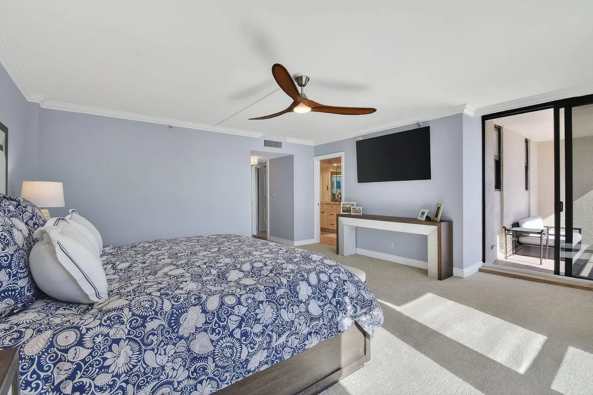 Eastpointe Singer Island Unit 22i photo 19