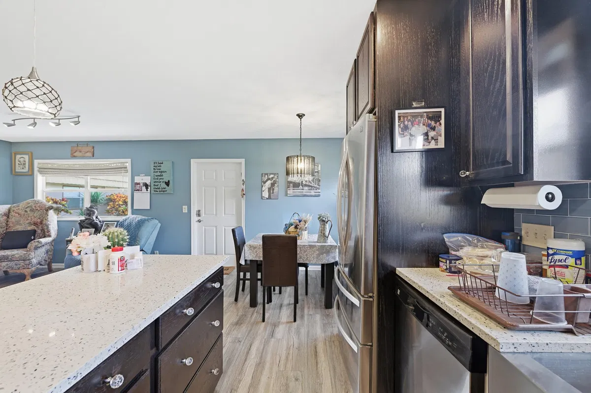 Residence photo 10
