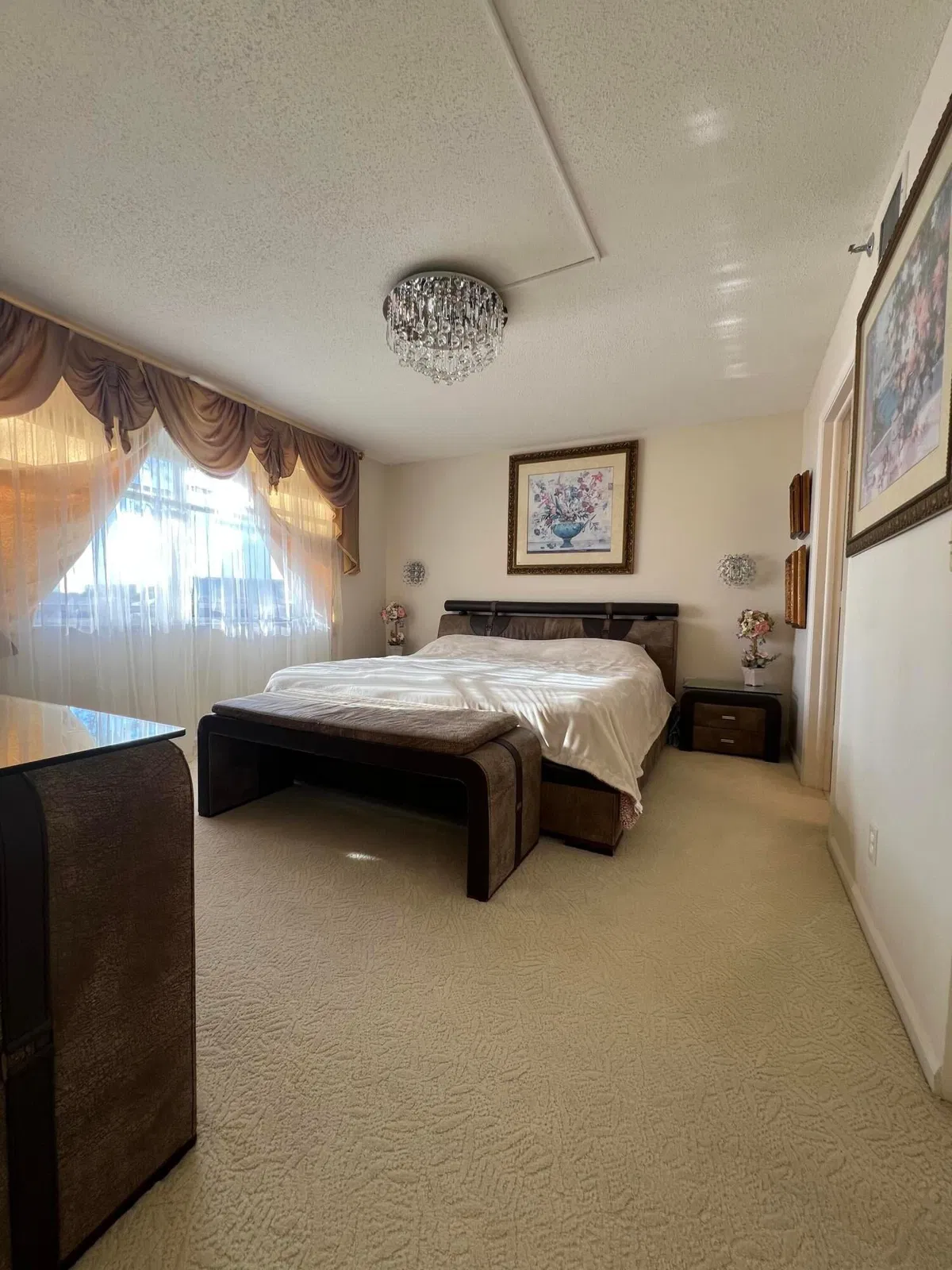 Unit 208 photo 25
